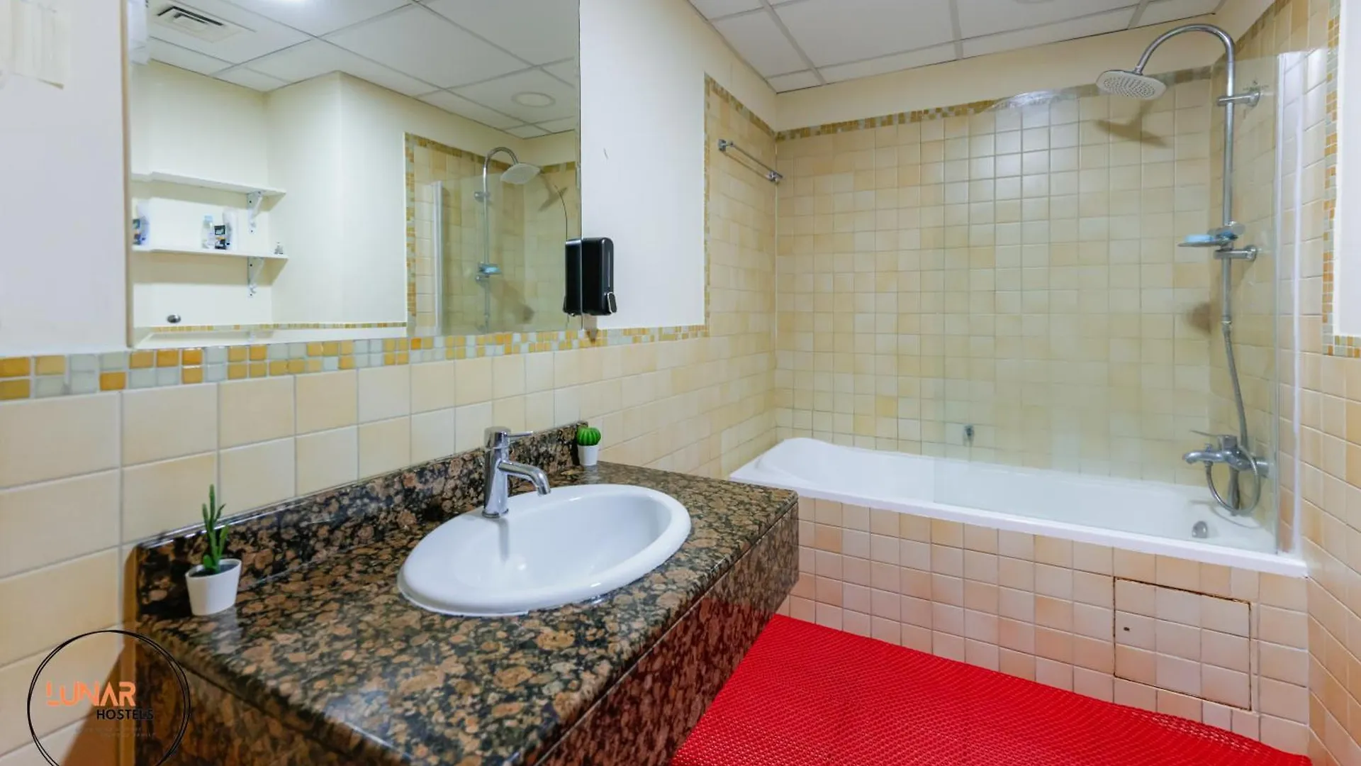 Apartment Lunar Cozy Hostel - Jbr Dubai United Arab Emirates