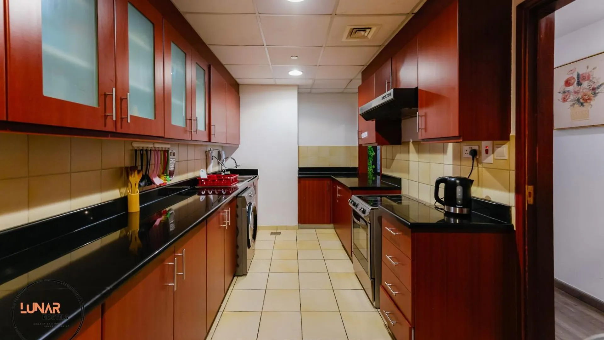 Apartment Lunar Cozy Hostel - Jbr Dubai